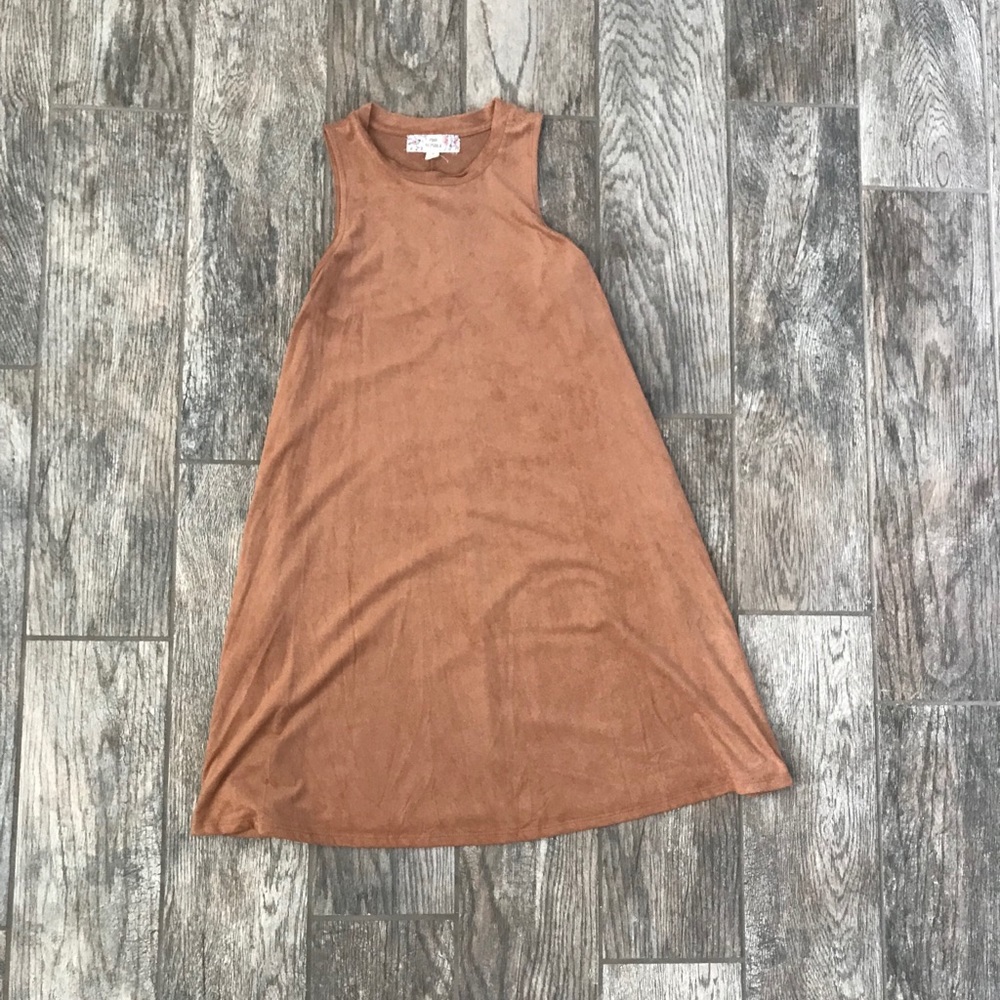 Flowy tan dress